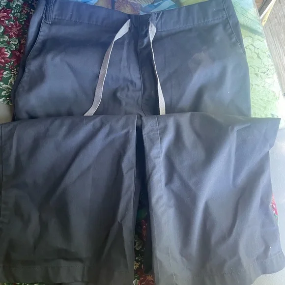 Women’s clothing lot - Picture 11 of 15